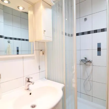 Apartament Mother Teresa *