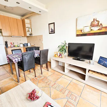 Mother Teresa Apartment *