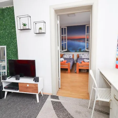 Mother Teresa Apartment