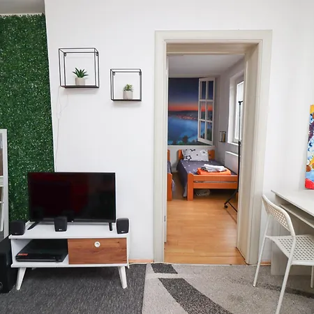 Apartment Mother Teresa