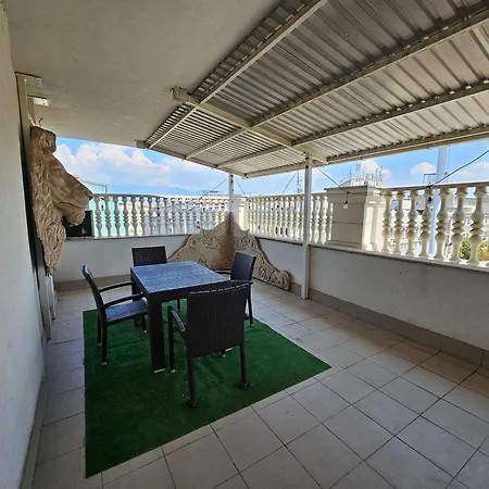 Mother Teresa Apartment *
