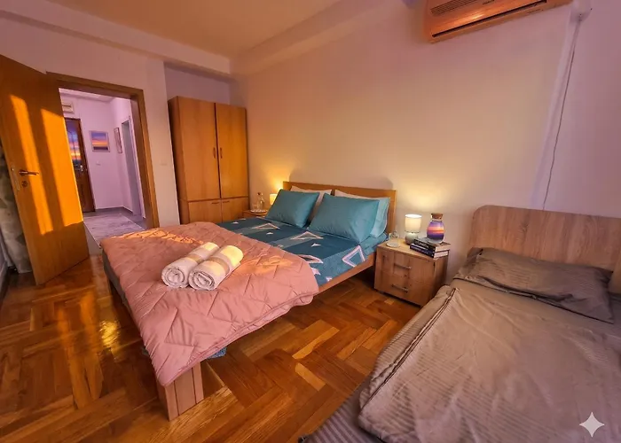 아파트 Mother Teresa