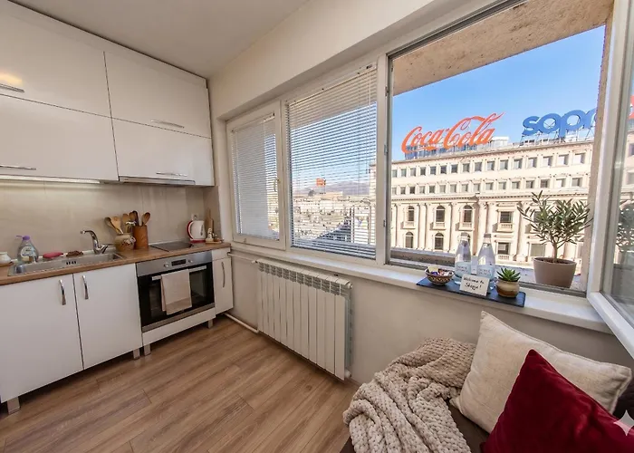 Mother Teresa 아파트